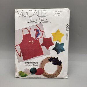 McCalls Quick Picks Craft Pattern Dog Bed Cover Apron Caps Wood Carrier UNCUT